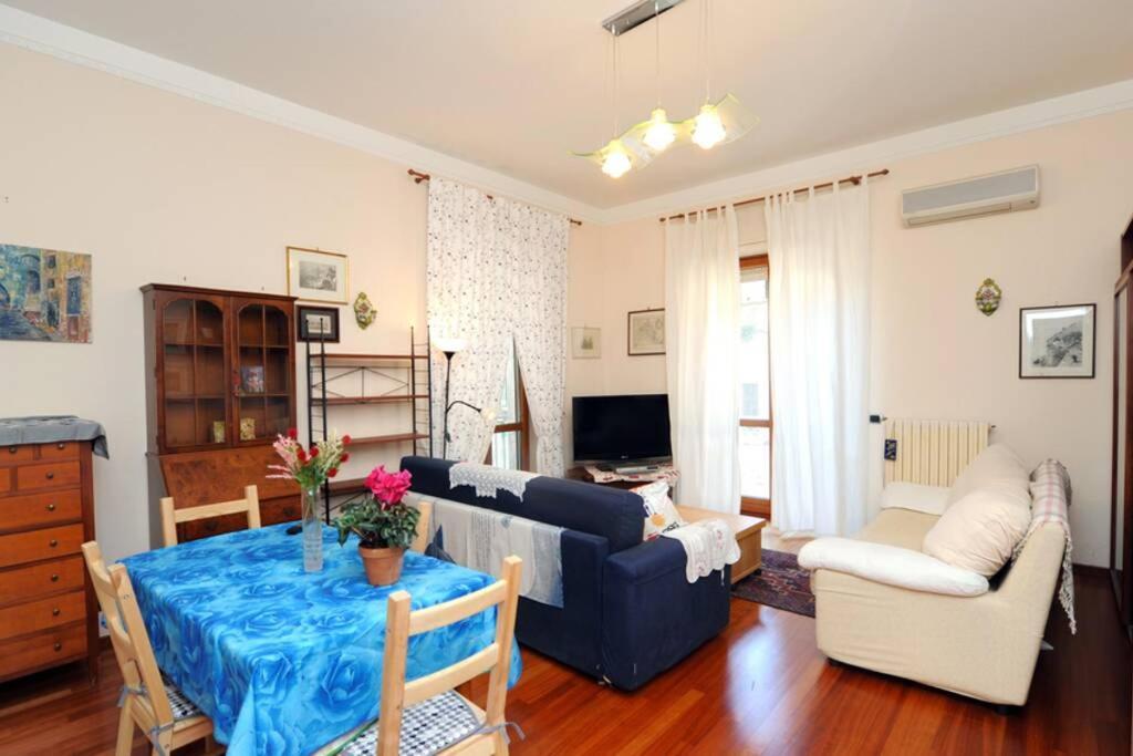 Charming Apartment In The Centre Of Amalfi Esterno foto